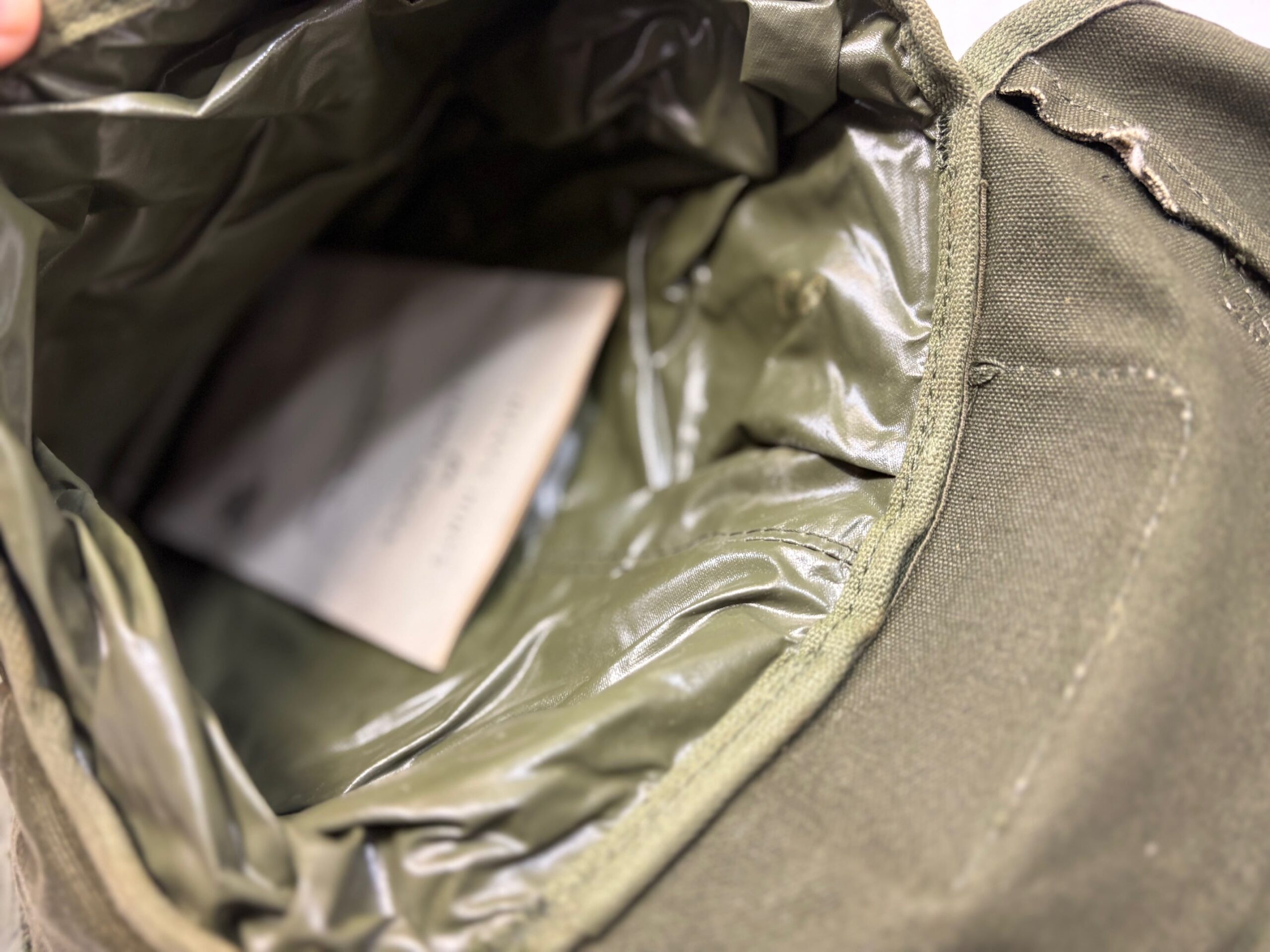 m 1961 vietnam buttpack with manual 1969 1 only ony75 (9)