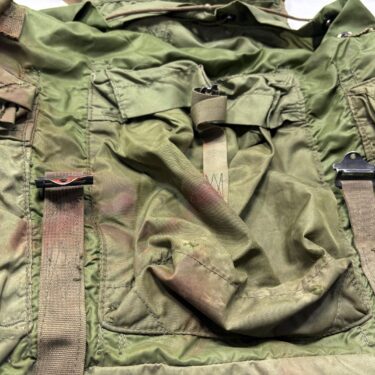 vietnam light weight rucksack no frame best condition used ony76 (5)