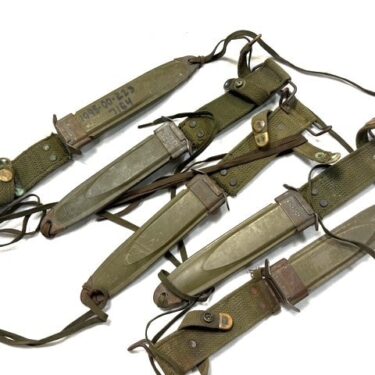 m8A1 bayonet sheath used knm4077 (5)