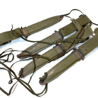 m8A1 bayonet sheath used knm4077 (8)