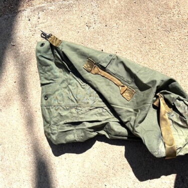 us military duffle bag used fair condition bag4098 (3)