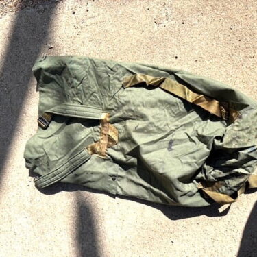 us military duffle bag used fair condition bag4098 (4)