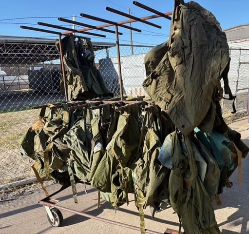 us military duffle bag used fair condition bag4098 (7)