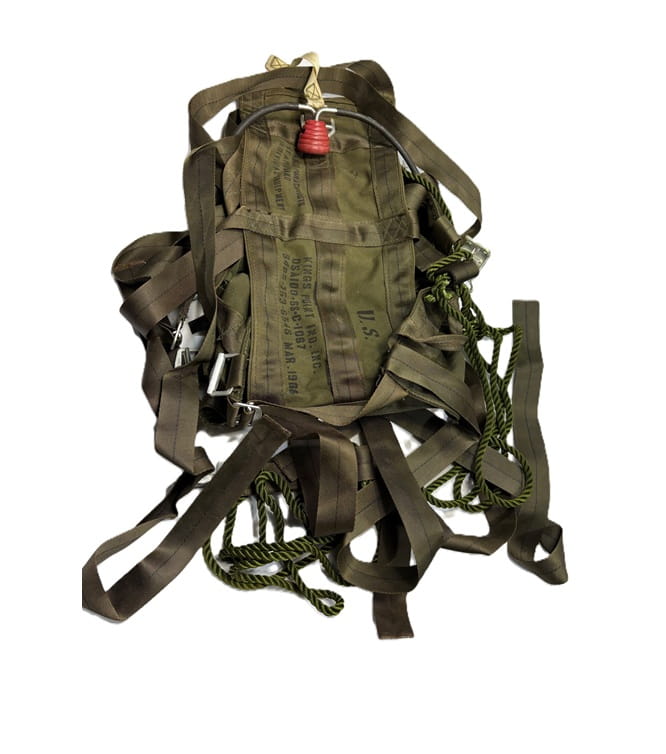 vietnam war parachutist harness individual equipment 1 only ony90 (1)