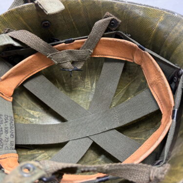 m1c paratrooper helmet w liner snaps 1 only ony96 (7)