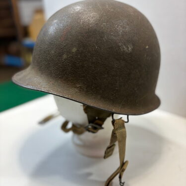 ww2 m1c paratrooper helmet w liner snaps 1 only ony97 (3)