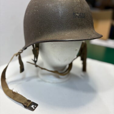ww2 m1c paratrooper helmet w liner snaps 1 only ony97 (4)