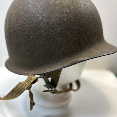 ww2 m1c paratrooper helmet w liner snaps 1 only ony97 (5)