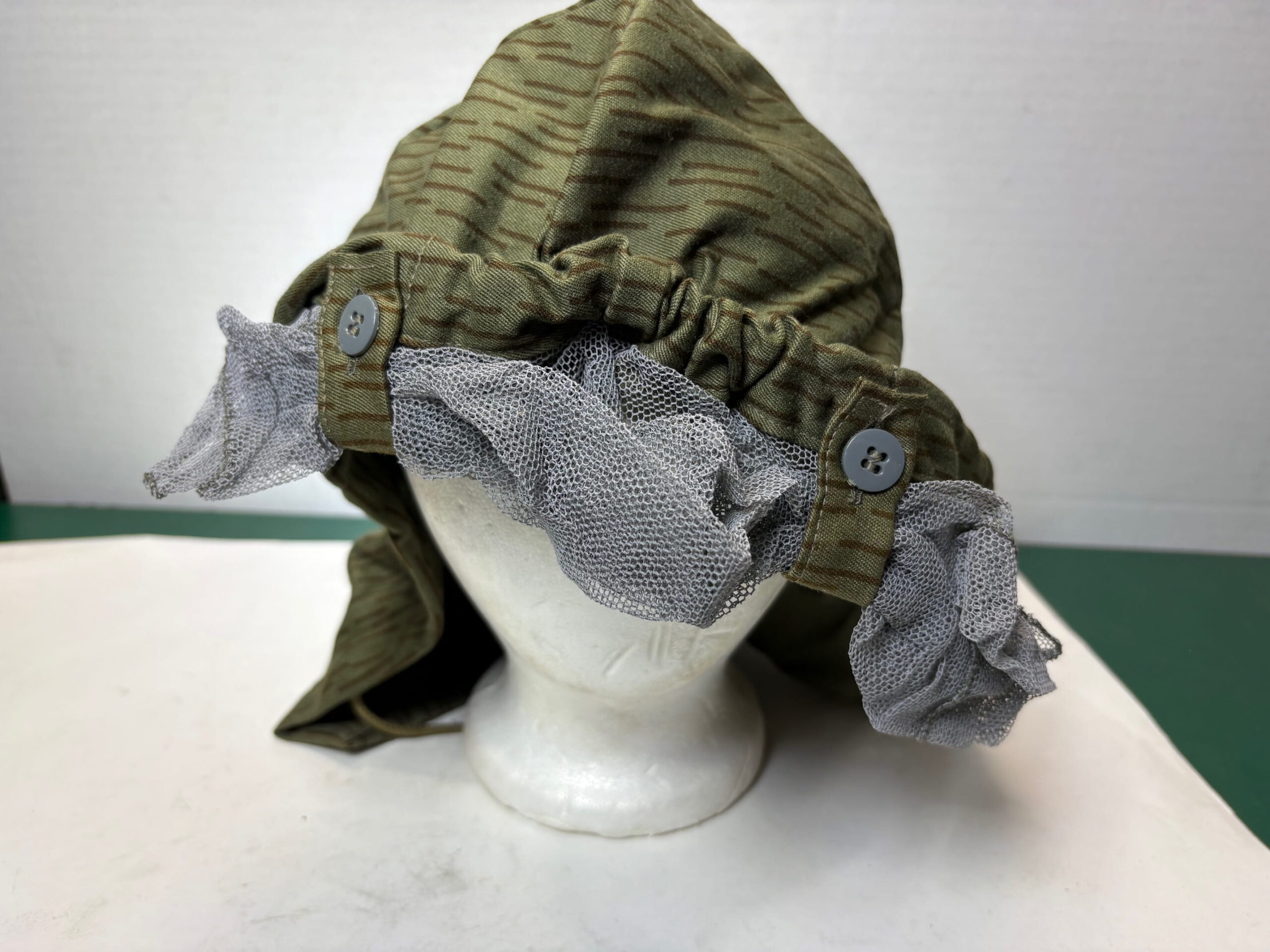 east german rain camo helmet cover hed4119 (7)