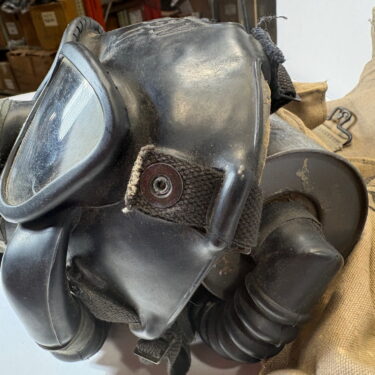 ww2 gas mask usn mark IV 1 only ony101 (3)