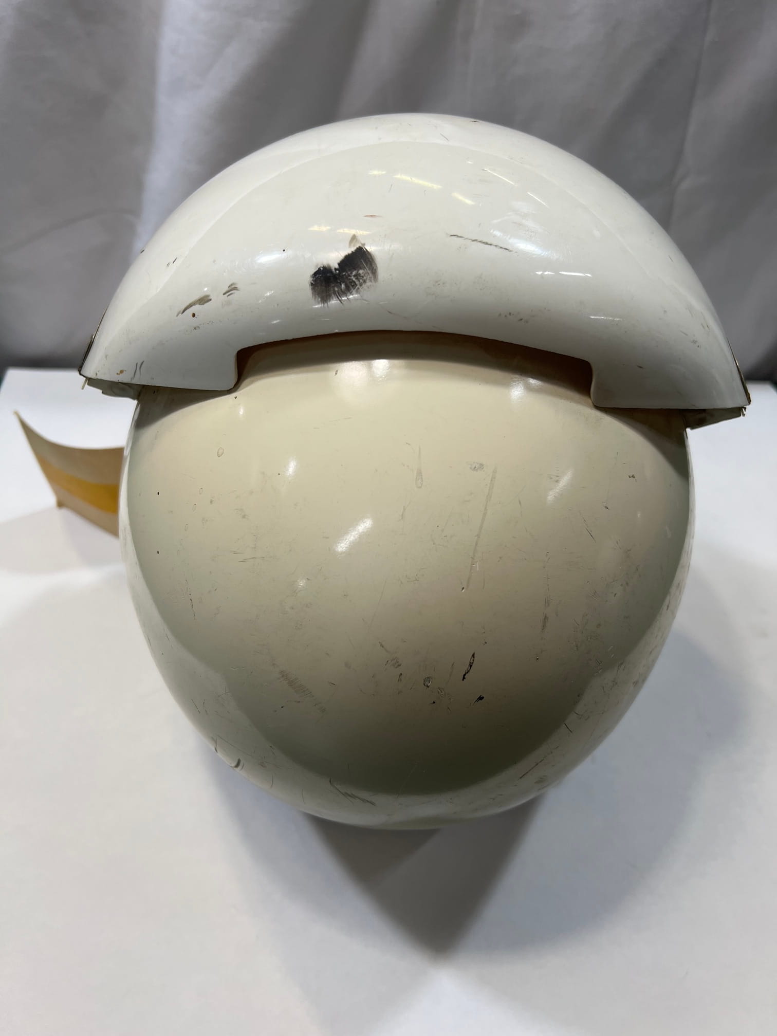 hgu 26p flight helmet shell used demil 4123 y ava4123 (2)