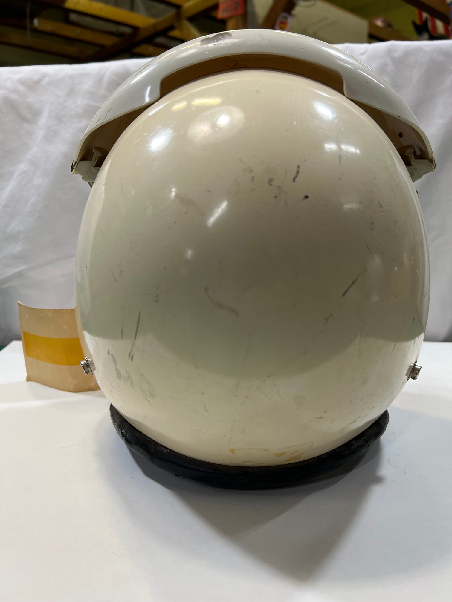 hgu 26p flight helmet shell used demil 4123 y ava4123 (3)