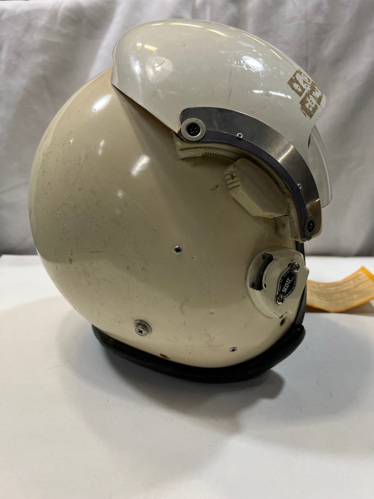 hgu 26p flight helmet shell used demil 4123 y ava4123 (4)