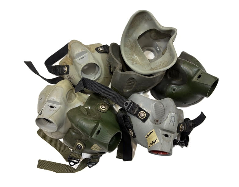 mbu 5p oxygen mask face cups used ava4122 (1)