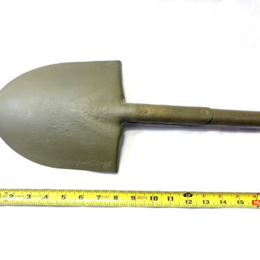 ww2 t handle shovel & cover 1942 dated 1 only ony124 (5)