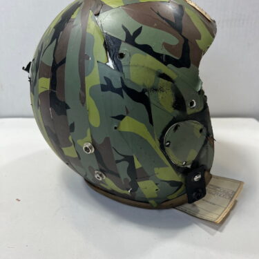 hgu 22p flight helmet shell b 52 camo used demil 4136 ava4136 (4)